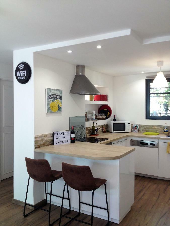 Au Vieux Lavoir Avec Parking Prive, Jardin , Climatisation, A 500 M De La Cite การ์กาซอน ภายนอก รูปภาพ